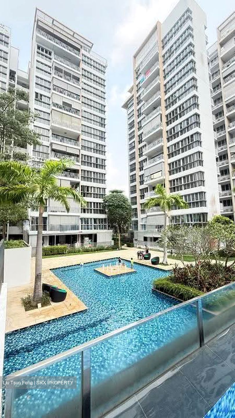 Sea Esta (D18), Condominium #634145301